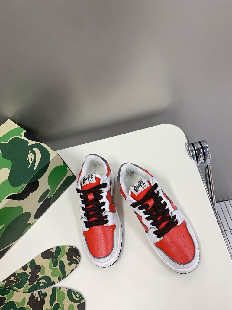 B*APE SNEAKERS